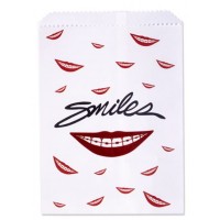 Sherman Dental SMILES WITH BRACES PAPER BAGS 7.5x 10"